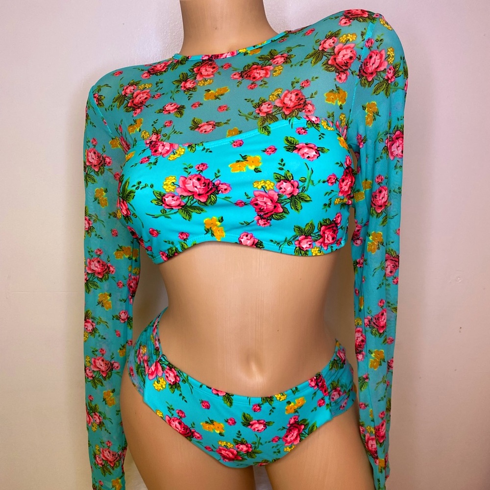BETSEY JOHNSON NWOT SWIMSUIT